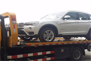 杏花岭区拖车24小时服务电话